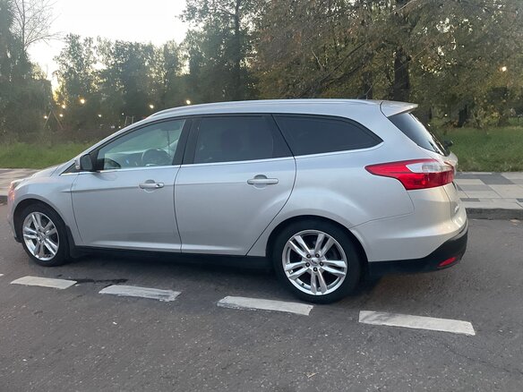 2012 Ford Focus III, серебристый, 720000 рублей - вид 2