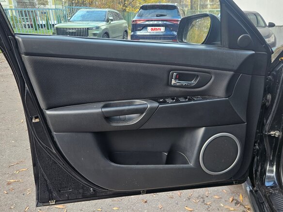 2008 Mazda 3 I (BK) Рестайлинг, чёрный, 800000 рублей - вид 15