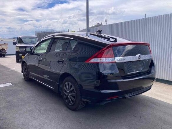 2014 Honda Insight II Рестайлинг, чёрный, 735000 рублей - вид 5