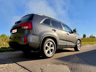 2015 Kia Sorento II Рестайлинг, серый, 1950000 рублей, вид 5