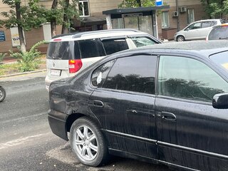 2000 Subaru Legacy III, чёрный, 330000 рублей, вид 3