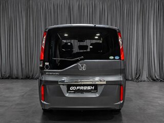 2015 Honda Stepwgn V, серый, 1479000 рублей, вид 4