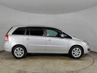 2012 Opel Zafira B Рестайлинг, серебристый, 725000 рублей, вид 4
