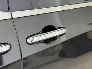2025 Lexus LM 350h II, чёрный, 17500000 рублей, вид 4