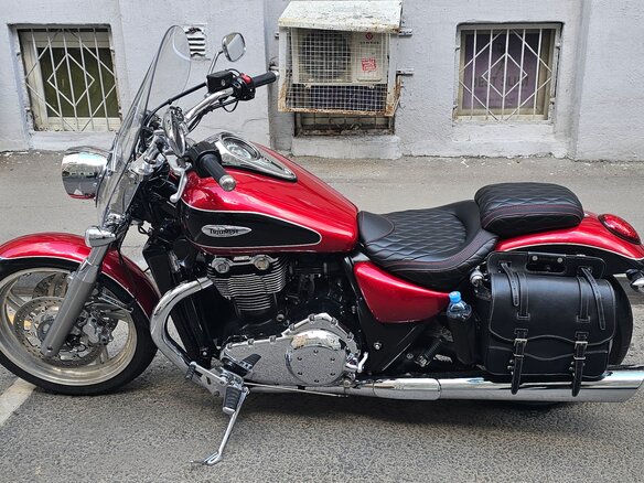 2013 Triumph Thunderbird 1600, красный, 1150000 рублей - вид 11