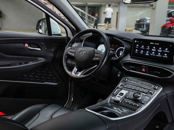 2022 Hyundai Santa Fe IV Рестайлинг, белый, 3190000 рублей - вид 11