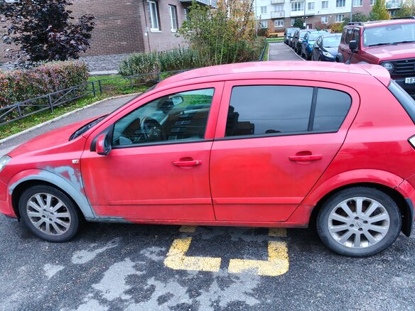 2006 Opel Astra H, красный, 240000 рублей - вид 2