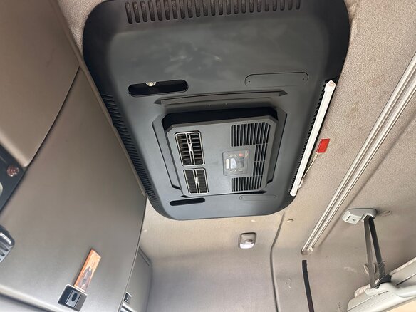 2008 DAF XF 105, чёрный, 2500000 рублей - вид 10
