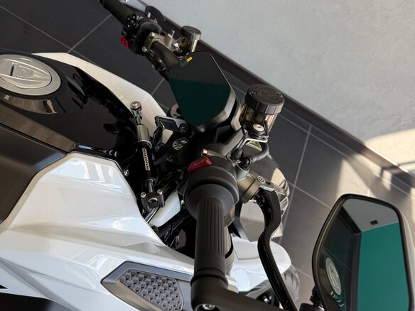 2026 QJMotor SRK 921, красный, 990000 рублей - вид 7