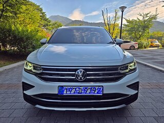 2023 Volkswagen Tiguan Allspace II Рестайлинг, белый, 2570000 рублей, вид 2