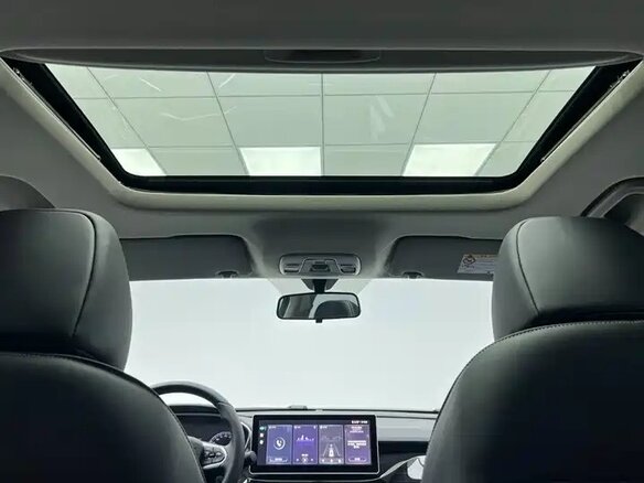 2025 Geely Coolray (Binyue L) I Рестайлинг 2, белый, 1650003 рублей - вид 17