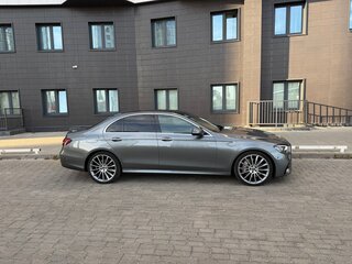 2022 Mercedes-Benz E-Класс 350 V (W213, S213, C238) Рестайлинг, серый, 4900000 рублей, вид 2