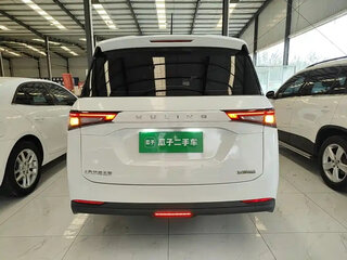 2023 Wuling Jiachen, белый, 1025005 рублей, вид 5