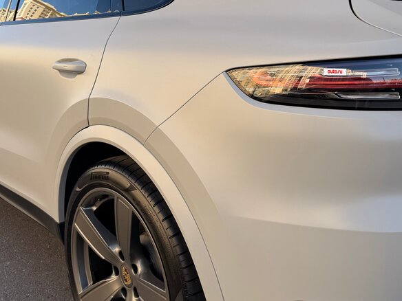2022 Porsche Cayenne III, серый - вид 15