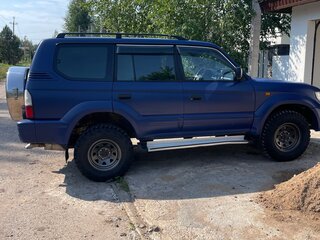 2001 Toyota Land Cruiser Prado 90 Series Рестайлинг, синий, 1350000 рублей, вид 2