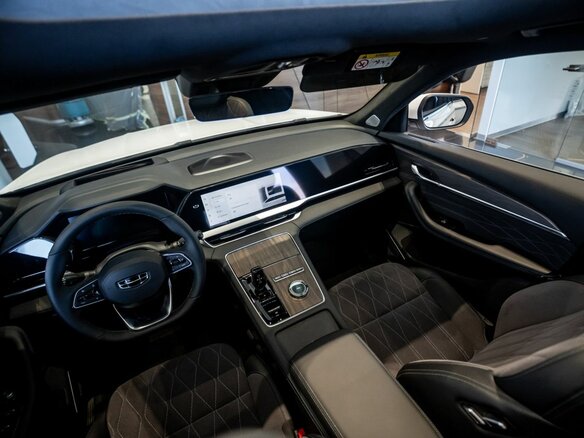 2026 Geely Monjaro I, белый - вид 18