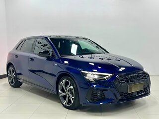 2023 Audi A3 Sportback 35 TFSI IV (8Y), синий, 2199000 рублей, вид 3