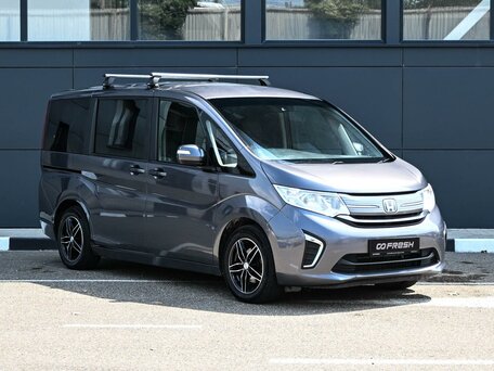 Honda Stepwgn V