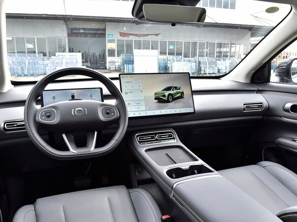 2026 Changan Qiyuan Q05 51.9 kWh II, серебристый, 1860000 рублей - вид 11