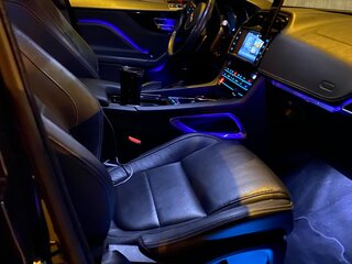 2017 Jaguar F-Pace I, чёрный, 3100000 рублей, вид 3