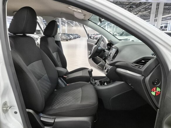 2021 Lada (ВАЗ) Vesta SW I, белый, 1069000 рублей - вид 12