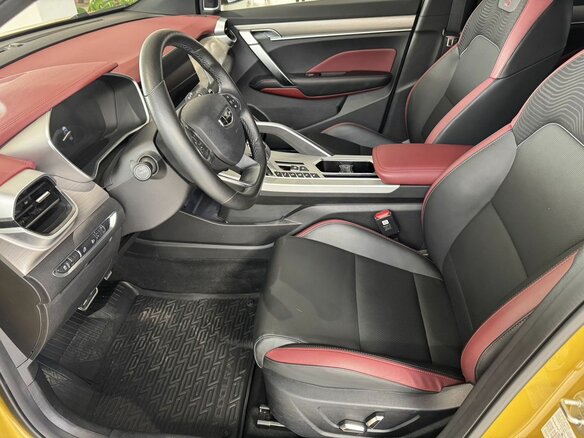 2022 Geely Coolray I, жёлтый, 1790000 рублей - вид 24