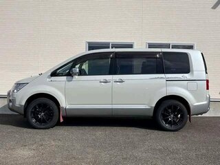 2018 Mitsubishi Delica D:5 I, белый, 1998000 рублей, вид 2