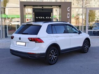 2021 Volkswagen Tiguan II Рестайлинг, белый, 2530000 рублей, вид 5