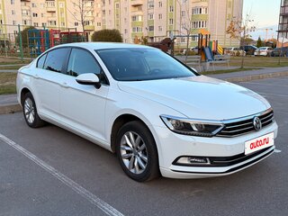 2016 Volkswagen Passat B8, белый, 1870000 рублей, вид 3