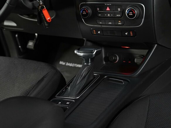 2013 Kia Sorento II Рестайлинг, чёрный - вид 10
