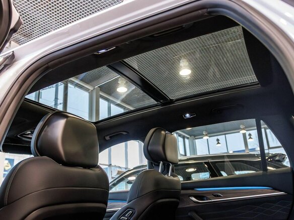 2026 Geely Monjaro I Рестайлинг, белый, 4954990 рублей - вид 27