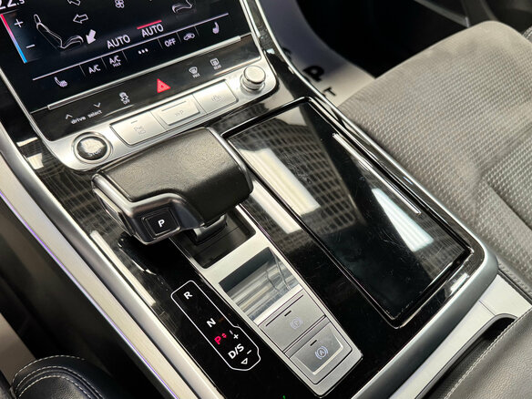 2021 Audi Q7 45 TDI II (4M) Рестайлинг, чёрный, 6100000 рублей - вид 15