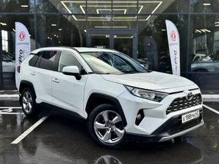 2019 Toyota RAV4 V (XA50), белый, 2980000 рублей, вид 3