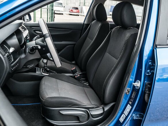 2018 Kia Rio X-Line IV, синий, 1174000 рублей - вид 9