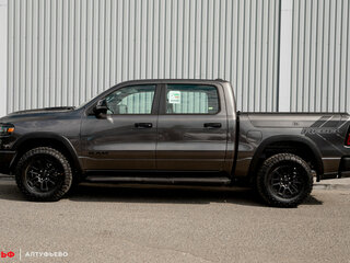 2025 Ram 1500 Crew Cab V Рестайлинг, чёрный, 9250000 рублей, вид 2