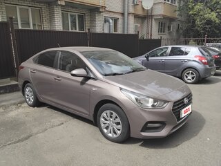 2018 Hyundai Solaris II, коричневый, 1200000 рублей, вид 3
