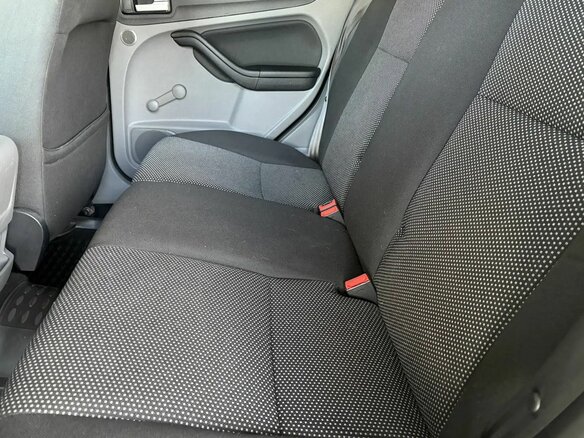 2011 Ford Focus II Рестайлинг, чёрный - вид 12