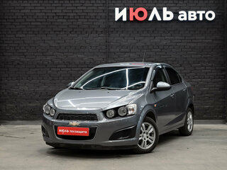 2013 Chevrolet Aveo II, серый, 600000 рублей, вид 1