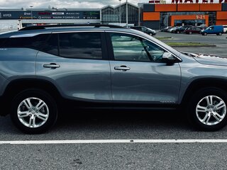 2021 GMC Terrain II, серый, 1850000 рублей, вид 3
