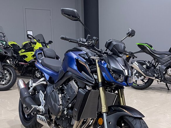 2026 QJMotor SRK 800, синий, 820000 рублей - вид 1