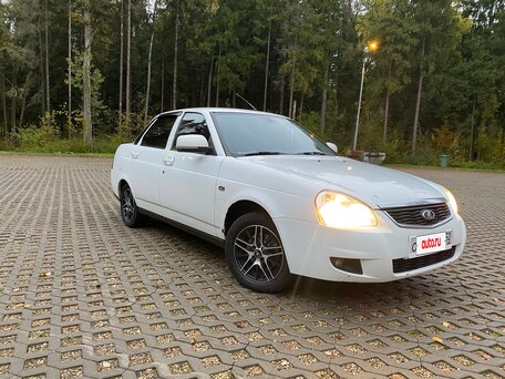 2014 Lada (ВАЗ) Priora I Рестайлинг, белый, 650000 рублей, вид 3