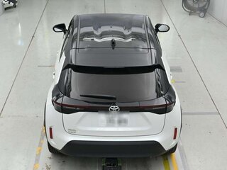 2022 Toyota Yaris Cross I, белый, 1374010 рублей, вид 2