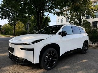 2026 Toyota bZ3X 58.3 kWh, белый, 3050000 рублей, вид 1