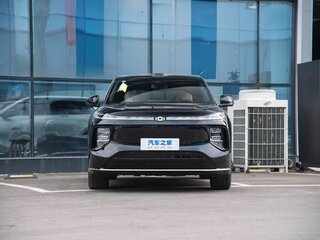 2026 Changan Qiyuan Q07 31.7 kWh, чёрный, 3488008 рублей, вид 2