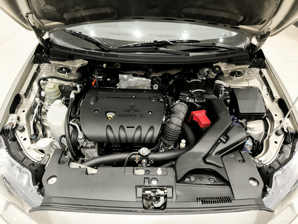 2008 Mitsubishi Lancer X, бежевый, 750000 рублей - вид 8