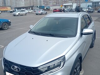 2024 Lada (ВАЗ) Vesta SW Cross I Рестайлинг (NG), серебристый, 1520000 рублей, вид 3