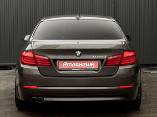 2011 BMW 5 серии 528i xDrive VI (F10/F11/F07), коричневый, 1795000 рублей, вид 5