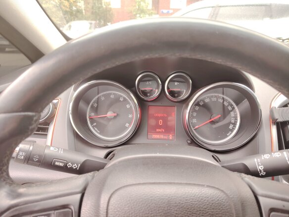 2013 Opel Astra GTC J Рестайлинг, чёрный, 680000 рублей - вид 12