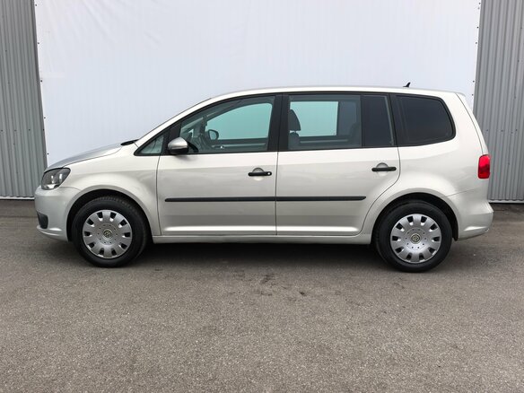 2010 Volkswagen Touran I Рестайлинг 2, серебристый, 600000 рублей - вид 5