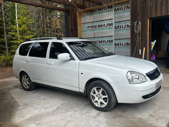 2011 Lada (ВАЗ) Priora I, белый, 190000 рублей - вид 4